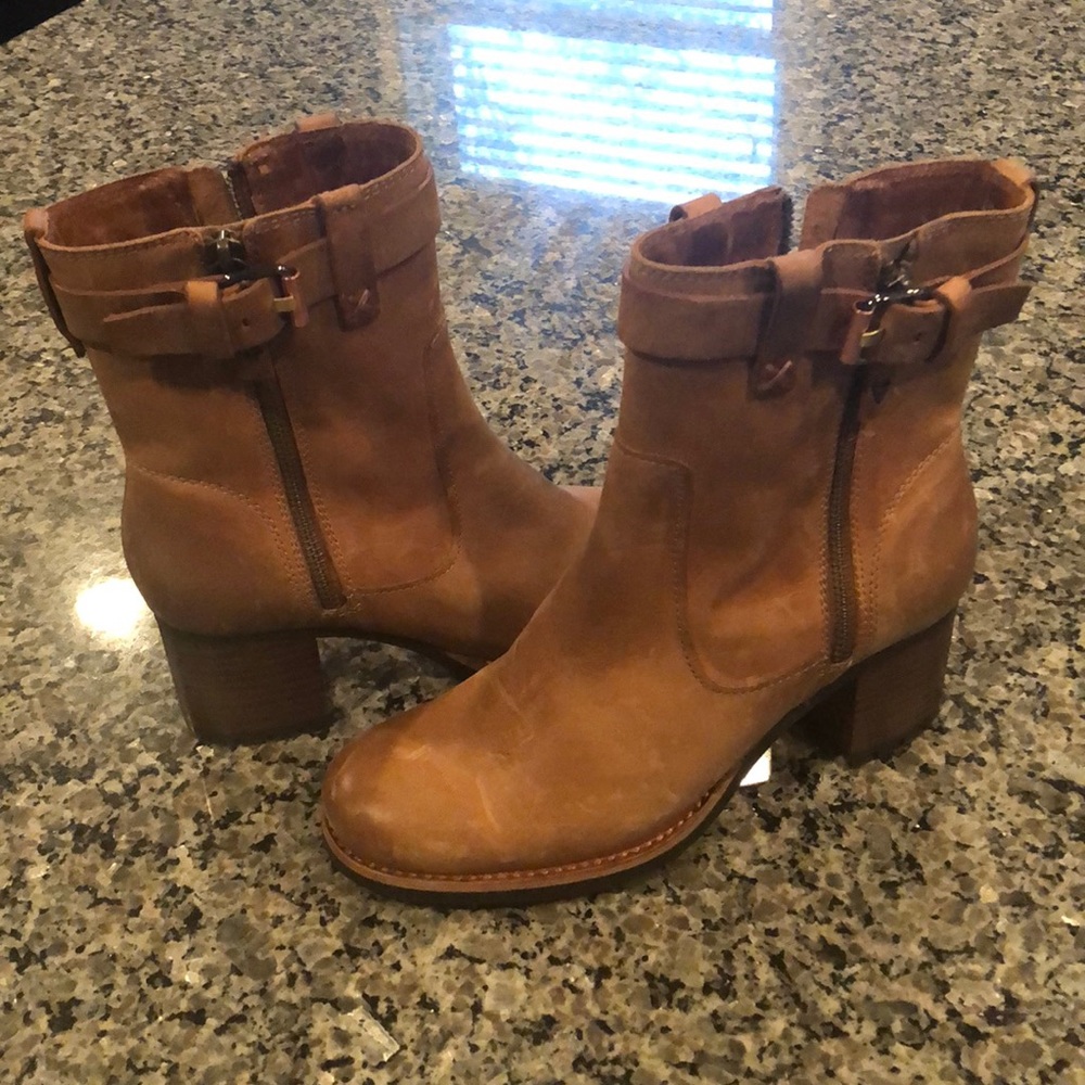 BRAND NEW trask boots